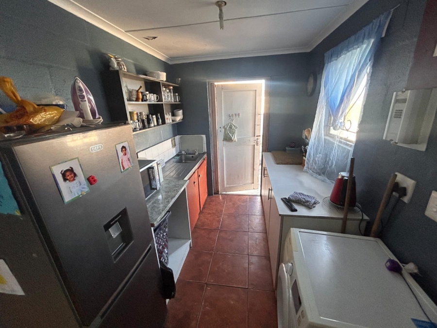 2 Bedroom Property for Sale in Rocklands Western Cape